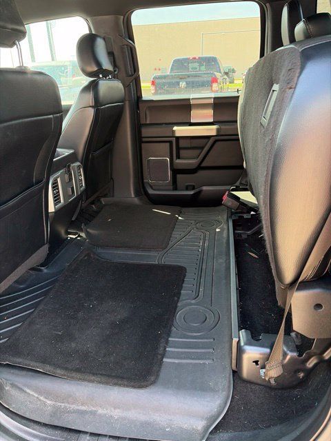 Used 2015 Ford F150 Lariat AWD/4WD image 3