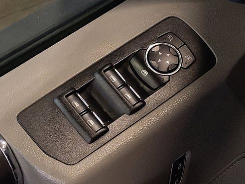 Used 2016 Ford F150 XLT w/ Equipment Group 302A Luxury AWD/4WD image 27