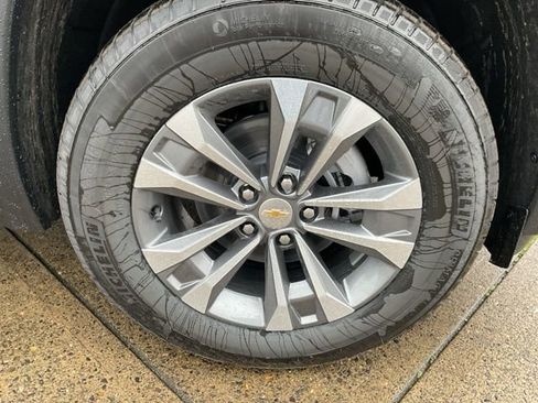 New 2026 Chevrolet Equinox LT image 14