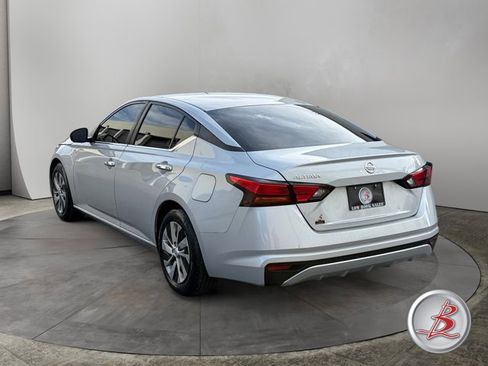 Used 2021 Nissan Altima 2.5 S image 5