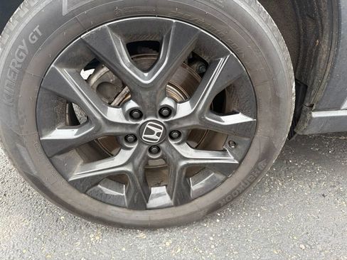 Used 2024 Honda HR-V Sport image 9