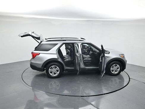 Certified 2023 Ford Explorer XLT w/ Equipment Group 202A image 46