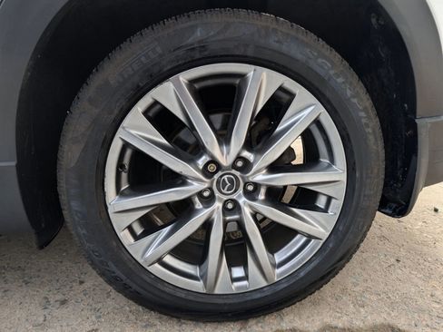 Used 2017 MAZDA CX-9 Signature image 40