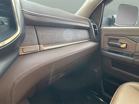 Used 2022 RAM 2500 Limited image 26