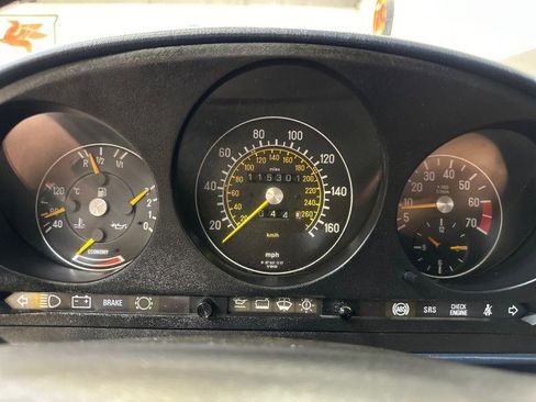 Used 1988 Mercedes-Benz 560 SL image 27