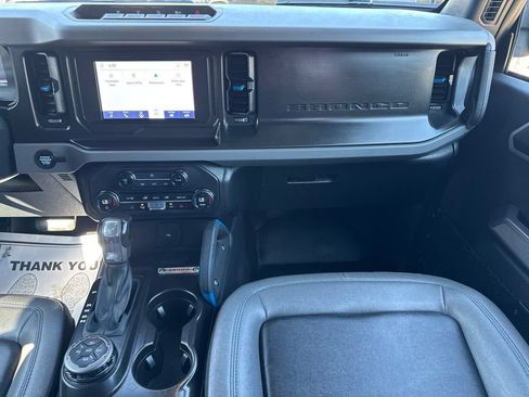 Used 2023 Ford Bronco Black Diamond w/ Sasquatch Package AWD/4WD image 22