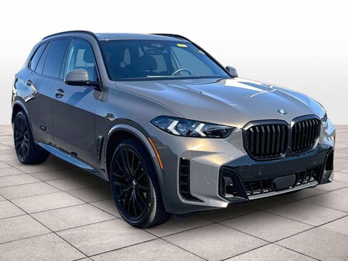Used 2026 BMW X5 xDrive40i w/ Executive Package AWD/4WD image 3