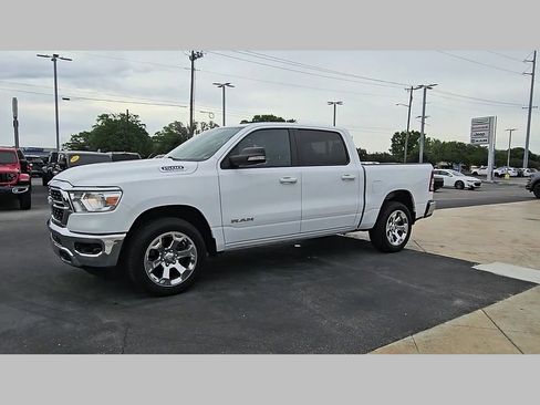 Used 2022 RAM 1500 Big Horn AWD/4WD image 40
