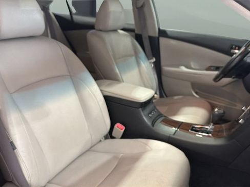 Used 2011 Lexus ES 350 FWD image 16