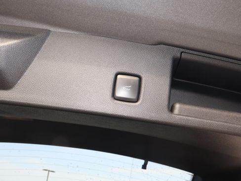 Used 2024 Ford Escape ST-Line FWD image 19