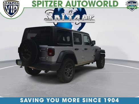 Used 2024 Jeep Wrangler Unlimited Sport AWD/4WD image 10