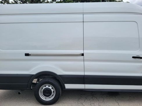 Used 2020 Ford Transit 250 148 High Roof Extended w/ Load Area Protection Package RWD image 28