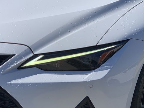 Used 2022 Lexus IS 350 F Sport image 6