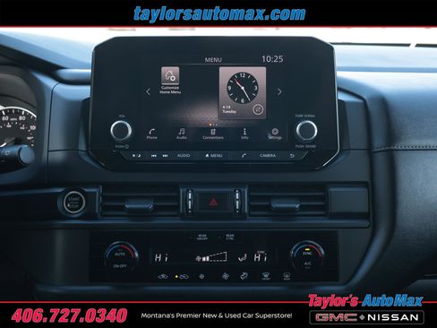 Used 2024 Nissan Pathfinder S image 11