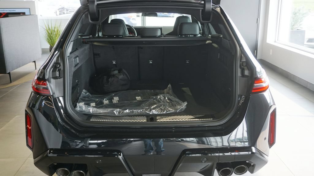 New 2027 BMW M5 Touring AWD/4WD image 6