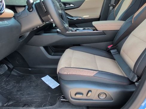 New 2026 Chevrolet Equinox ACTIV w/ Safety and Technology Package image 12