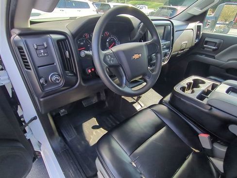 Used 2019 Chevrolet Silverado 2500 W/T w/ WT Convenience Package image 12