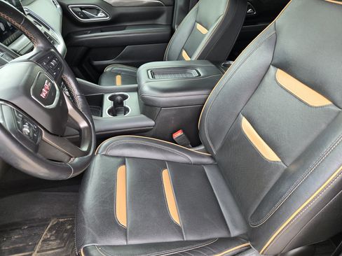 Used 2021 GMC Yukon XL AT4 w/ AT4 Premium Plus Package image 6