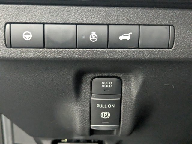 Used 2025 Nissan Murano SL AWD/4WD image 13