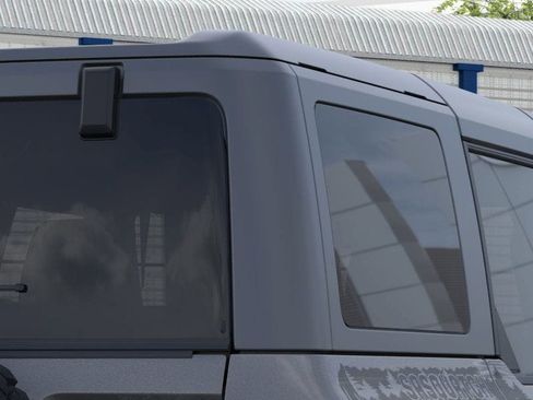 New 2025 Ford Bronco Badlands w/ Sasquatch Package image 25