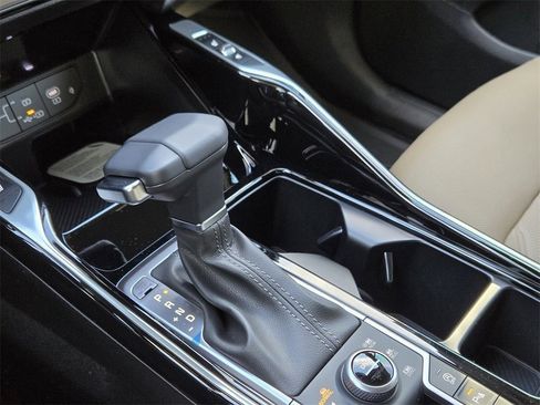 New 2026 Kia Sorento SX Prestige w/ Olive Brown Leather Package image 23