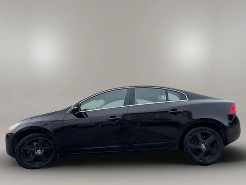 Used 2013 Volvo S60 T5 image 4
