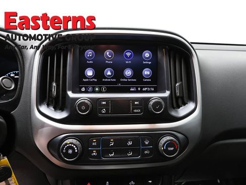 Used 2022 Chevrolet Colorado LT RWD image 12