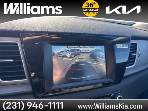 Used 2019 Kia Niro LX image 44