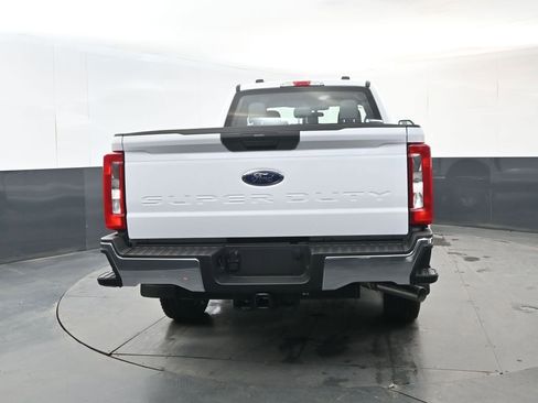 New 2026 Ford F250 XL w/ XL Chrome Package AWD/4WD image 4