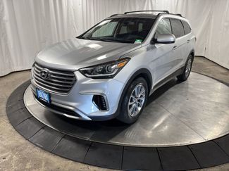 Used 2017 Hyundai Santa Fe SE video 1