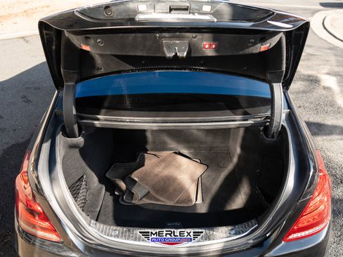 Used 2018 Mercedes-Benz S 560 Sedan image 50