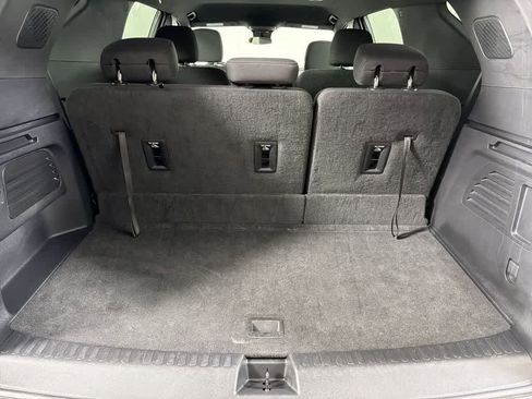 Certified 2024 Chevrolet Traverse LT image 33