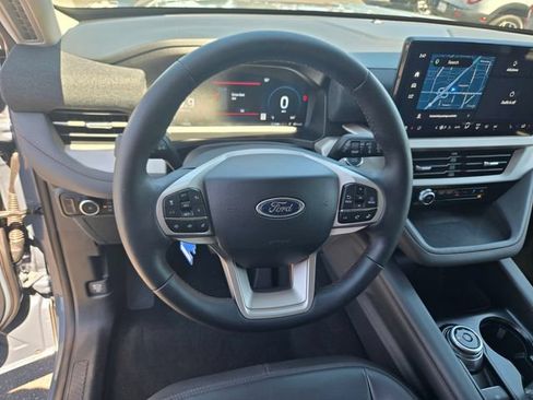 New 2026 Ford Explorer Active w/ Active Comfort Package AWD/4WD image 6