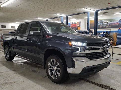 Used 2022 Chevrolet Silverado 1500 LT image 4