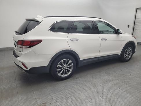Used 2018 Hyundai Santa Fe SE AWD/4WD image 10