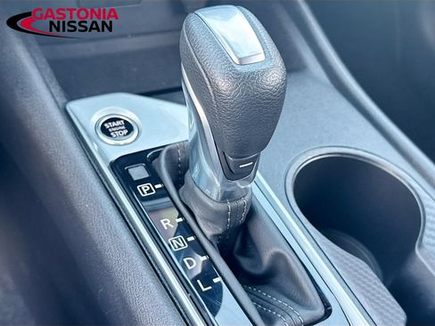 Used 2025 Nissan Altima 2.5 SV FWD image 22