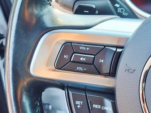 Used 2021 Ford Mustang GT RWD image 24