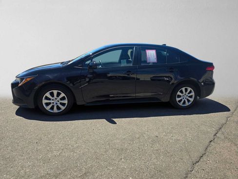 Used 2026 Toyota Corolla LE FWD image 6