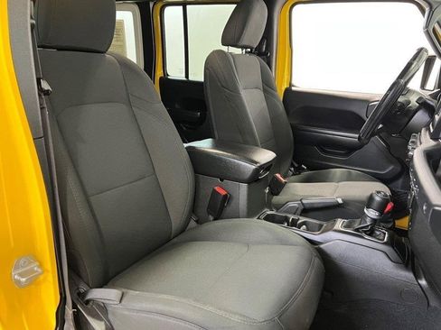 Used 2021 Jeep Wrangler Unlimited Sport image 12