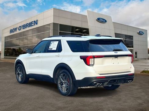 Used 2025 Ford Explorer ST w/ Sun And Sound Package image 3