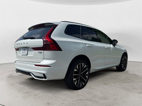 New 2026 Volvo XC60 T8 Ultra w/ Protection Package Premier image 6