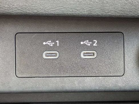 Used 2024 Nissan Rogue SV FWD image 24