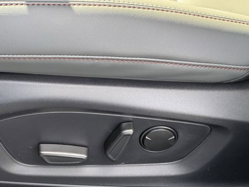 New 2026 Ford Explorer Active w/ Active Comfort Package image 10