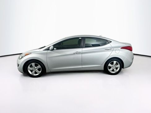 Used 2013 Hyundai Elantra GLS FWD image 4