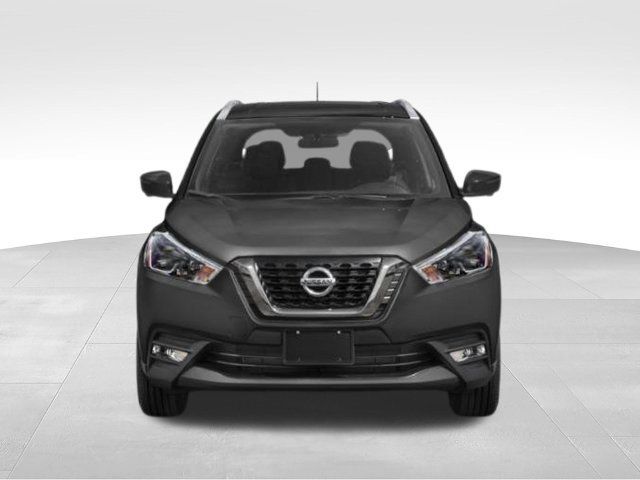 Used 2019 Nissan Kicks SR w/ SR Premium Package FWD image 7