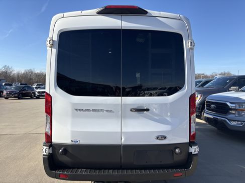 Used 2018 Ford Transit 150 148 Medium Roof image 4
