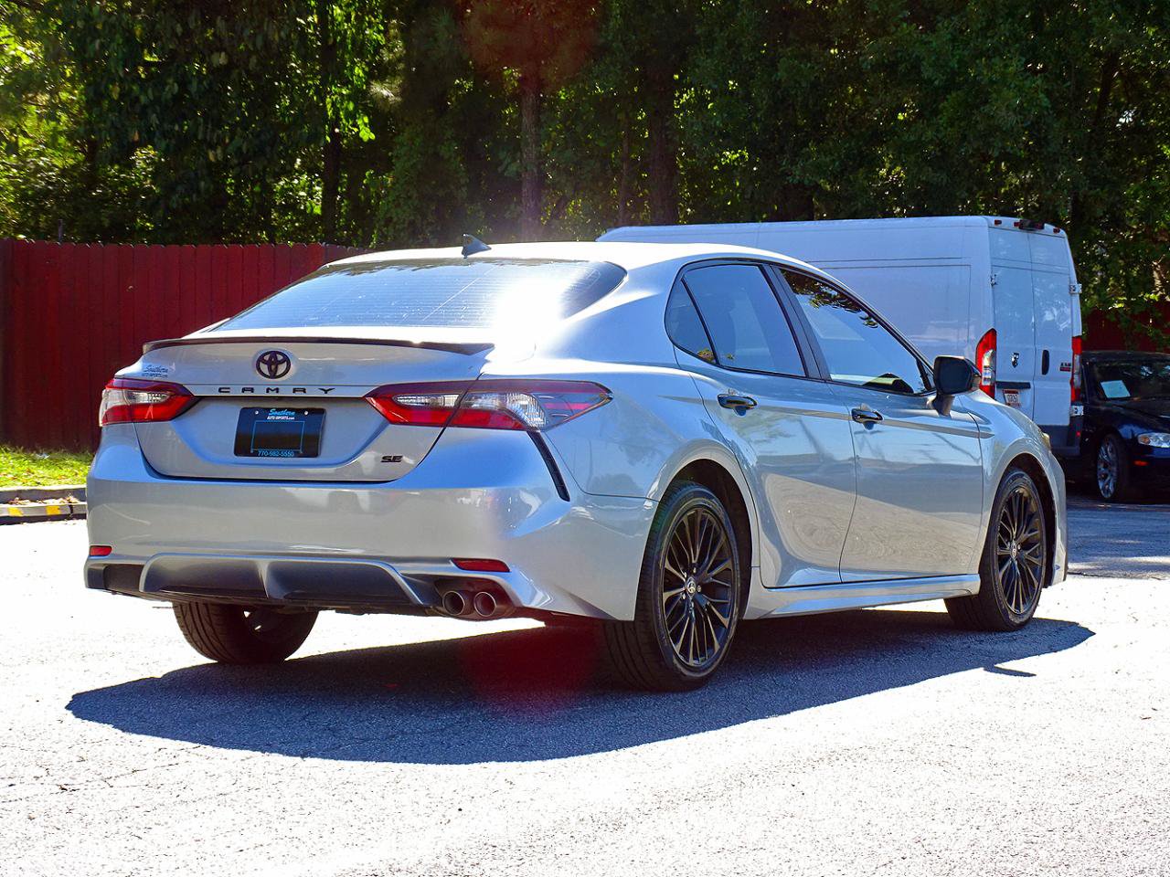 Used 2021 Toyota Camry SE FWD image 10