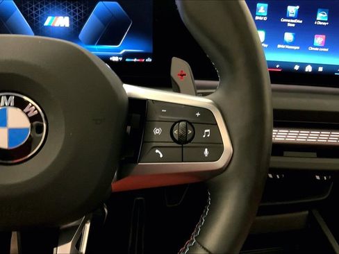 Certified 2025 BMW M235i xDrive w/ Premium Package image 19