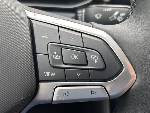 New 2026 Volkswagen Jetta SE FWD image 22