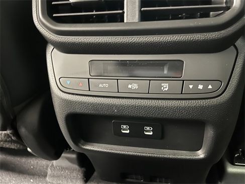 New 2026 Honda Pilot Touring image 22